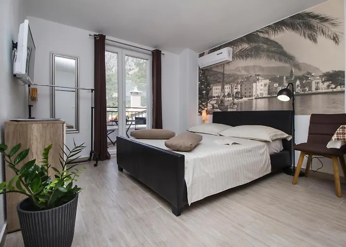 I Big Hill Μακάρσκα